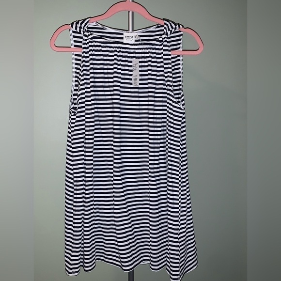 Simple Suzanne Betro, NWT size large, sleeveless striped boat neck top - Picture 1 of 6